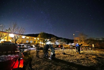 月イチ星空観察会（休暇村茶臼山高原）