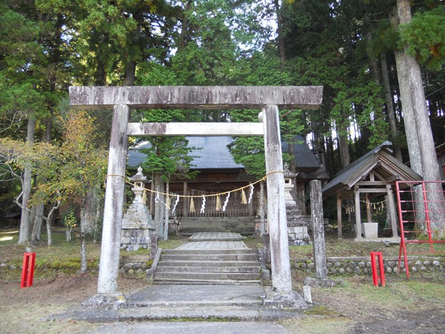 白山神社 - 設楽町 - | キラッと奥三河観光ナビ